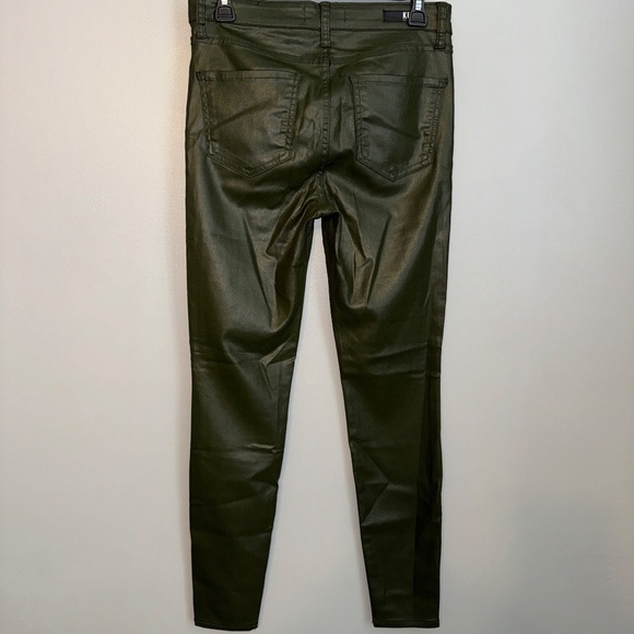 EUC Kut From The Kloth Coated Mia High Rise Skinny Olive Green Size 4 - Picture 8 of 9